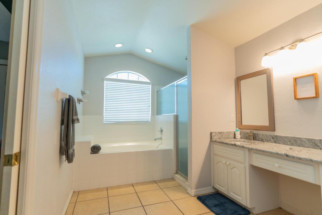Spacious 4-bedroom 2-bath Abode Close to All Winter Haven Exterior foto